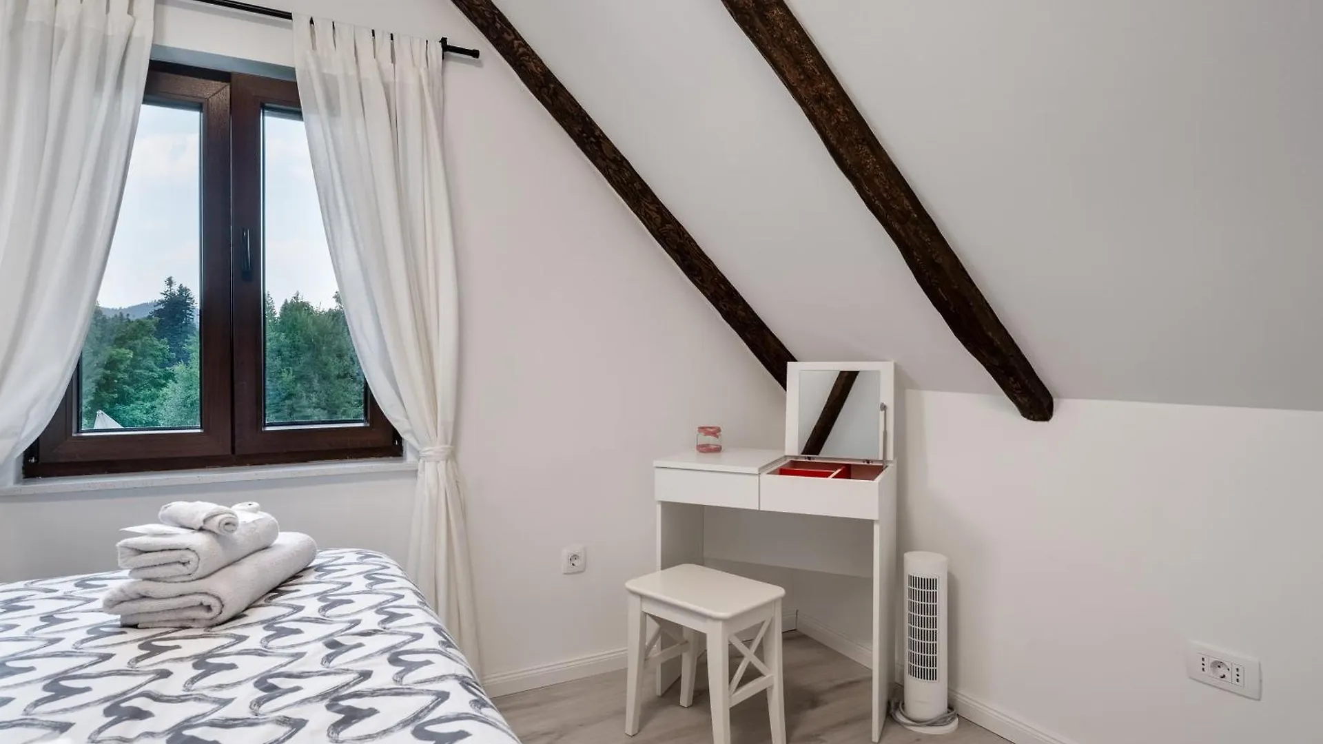 Semesterbostad Holiday House Tjasa Lokve Kroatien
