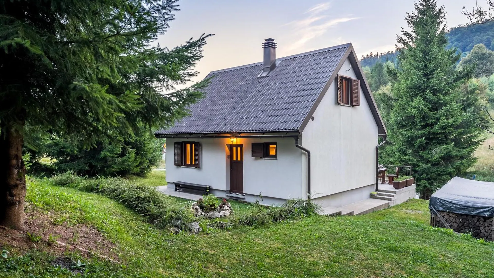 Holiday House Tjasa Lokve 0*,  Kroatien